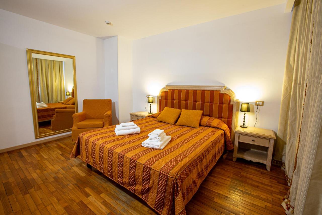 Hotel Villa Strassoldo "Ex Attianese Hotel Restaurant" Cervignano del Friuli Luaran gambar